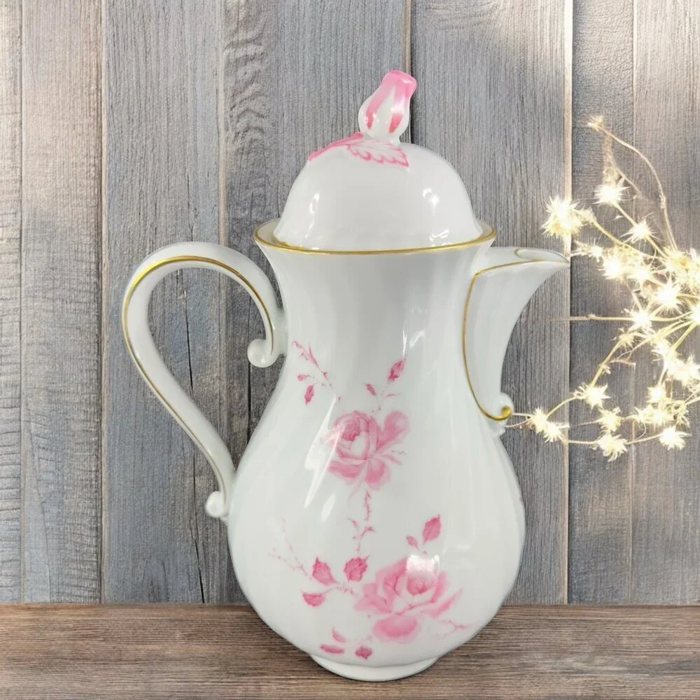 AK Kaiser Porcelain Teapot Rokokoform Dubarry Germany Rose‎ Bud Carafe Mirabell